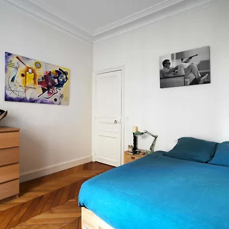 Familial Et Spacieux Apartment Paris